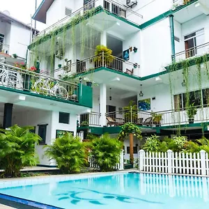 3* Отель Riverside